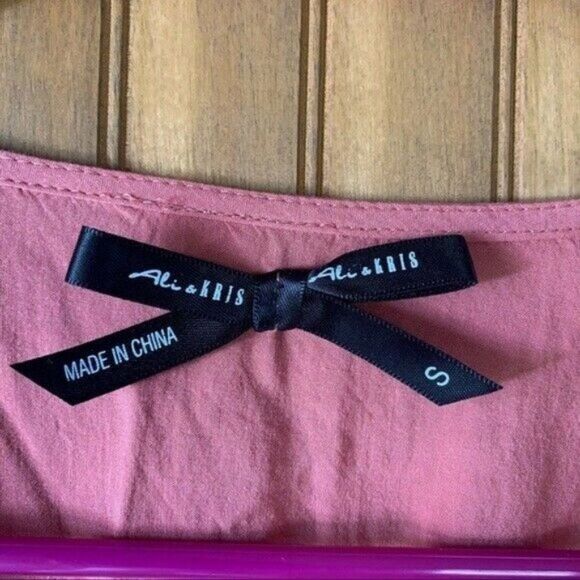 Ali & Kris Pink Zip Top | Women Size Small - Picture 7 of 7